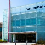 western-digital-stock-tumbles-10%-after-earnings-blame-supply-chain-woes.