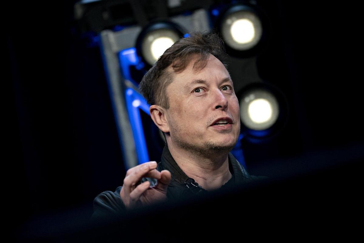 elon-musk-lands-deal-to-take-twitter-private-for-$44-billion elon-musk-lands-deal-to-take-twitter-private-for-$44-billion