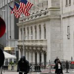 us.-stocks-poised-for-lower-open-on-monday