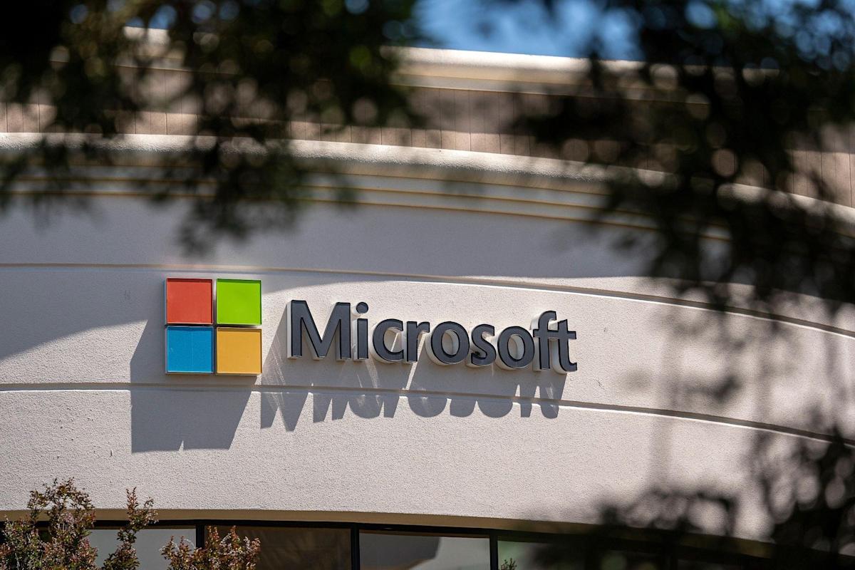 microsoft-will boost-pay-and-stock-compensation-to-retain-employees