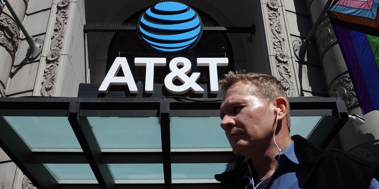 at&t-stock-on-pace-for-7-day-losing-streak