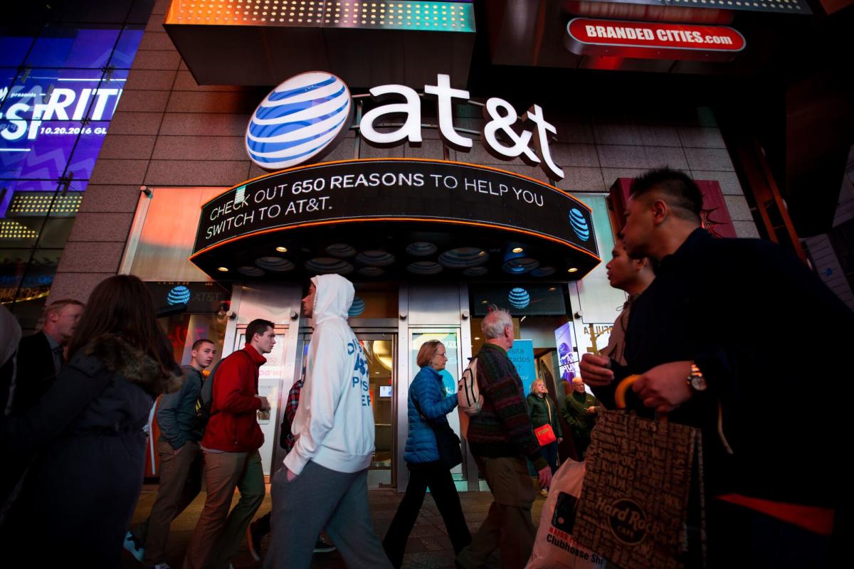 at&t-taps-ericsson-for-$14-billion-network-revamp,-ousting-nokia