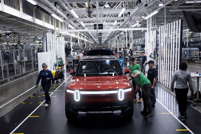 electric-vehicle-maker-rivian-simplifies-output,-cuts-costs,-aiming-for-first-profit electric-vehicle-maker-rivian-simplifies-output,-cuts-costs,-aiming-for-first-profit
