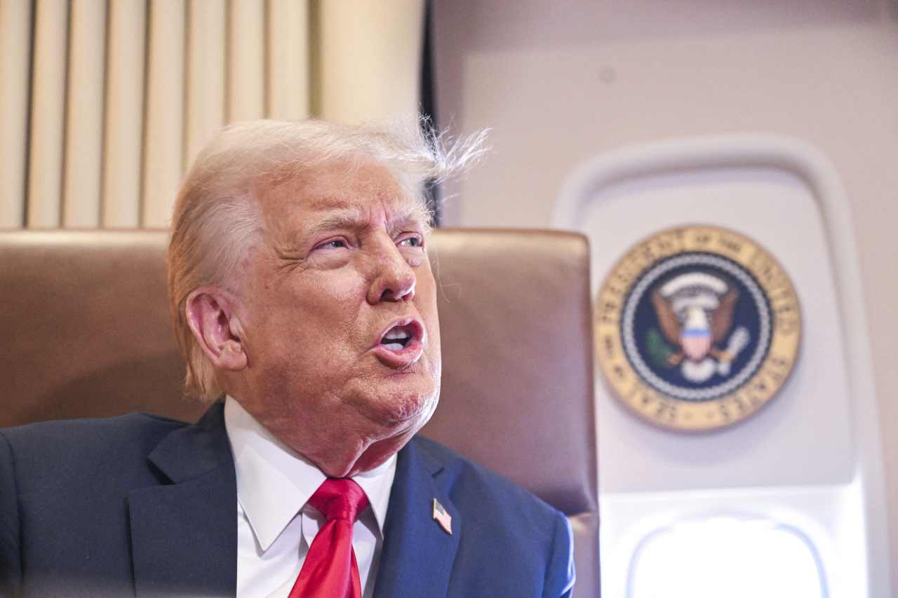 Stock futures fall as Trump to announce 25% tariffs on steel, aluminum imports