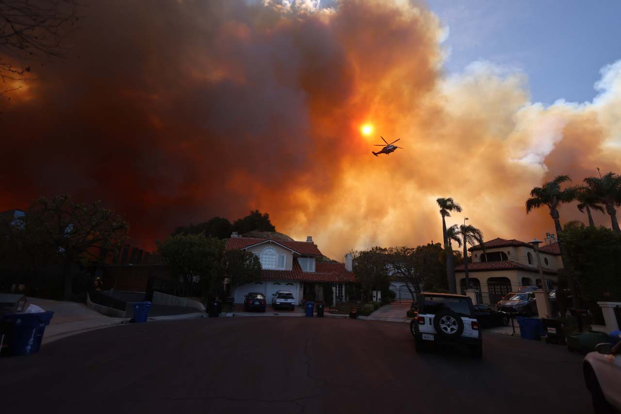 How to financially prepare yourself for a natural disaster