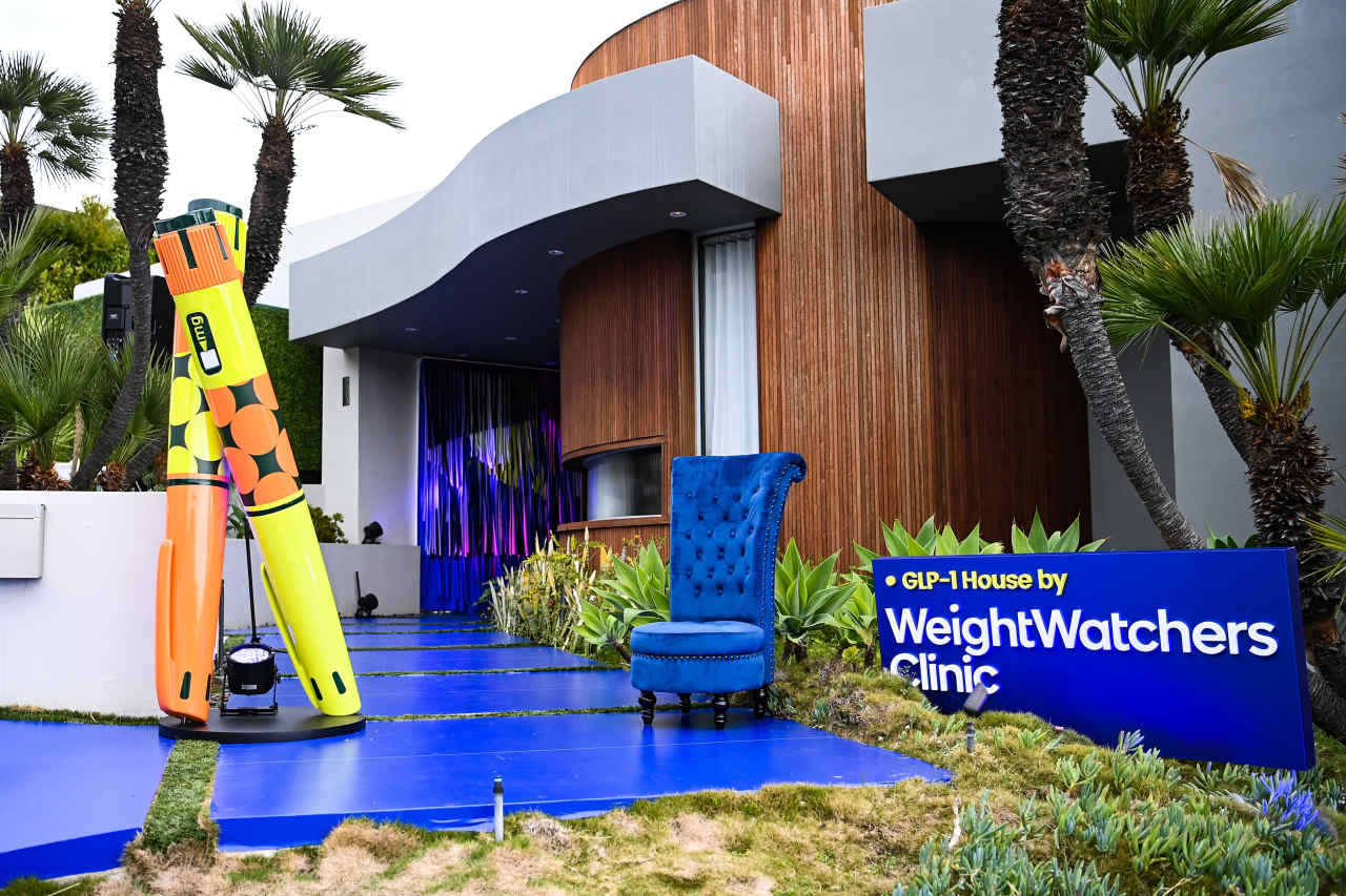 WeightWatchers bankruptcy chatter may be a debt-negotiating tactic, activist investor says