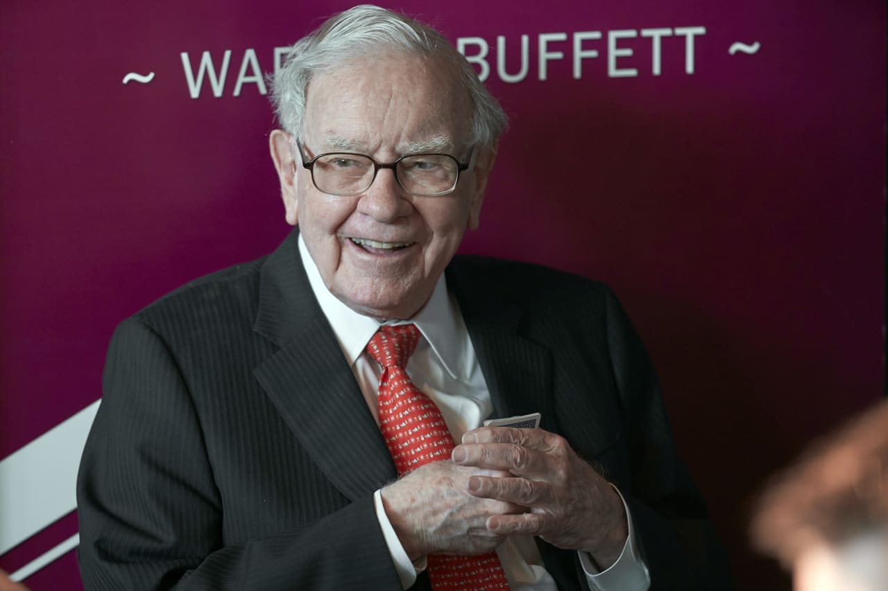 Warren Buffett’s succession plan has begun. Here’s what a longtime insider is watching.