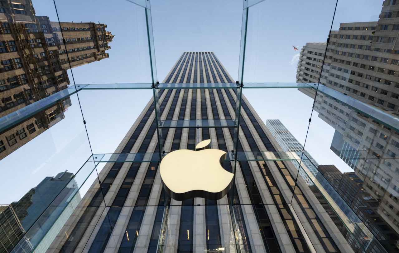 Apple’s earnings were good, but the initial stock move implies Wall Street is wary